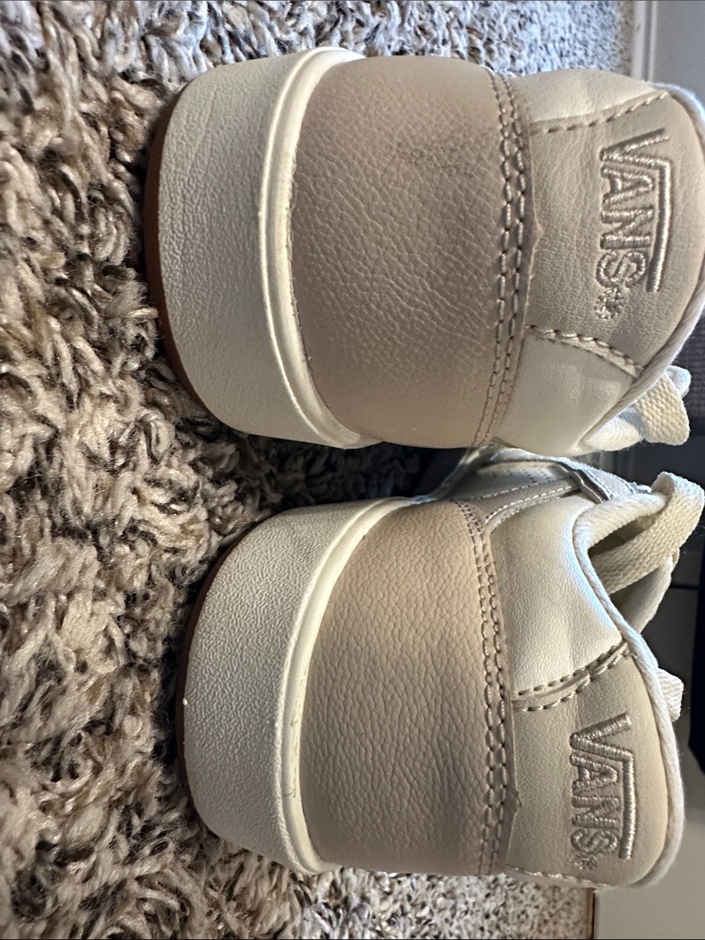 Women's Vans 6.5 - Picture 7 of 13